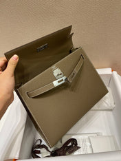 HM KELLY 28CM ETOUPE EPSOM LEATHER SILVER HARDWARE
