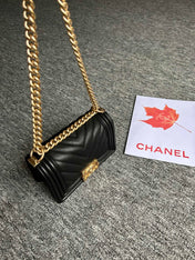 BOY BAG SMALL 20 BLACK CHEVRON CAVIAR GOLD HARDWARE