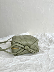 BV LOOP MINI 17CM KHAKI CALFSKIN