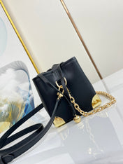 NOE PURSE 11.5 NANO CHARM BLACK CALFSKIN