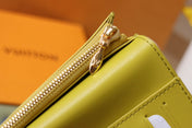 VERTICAL COMPACT WALLET PINK CAPUCINES