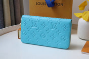 ZIPPY WALLET 19 CLOUD BLUE EMBOSSED LAMBSKIN