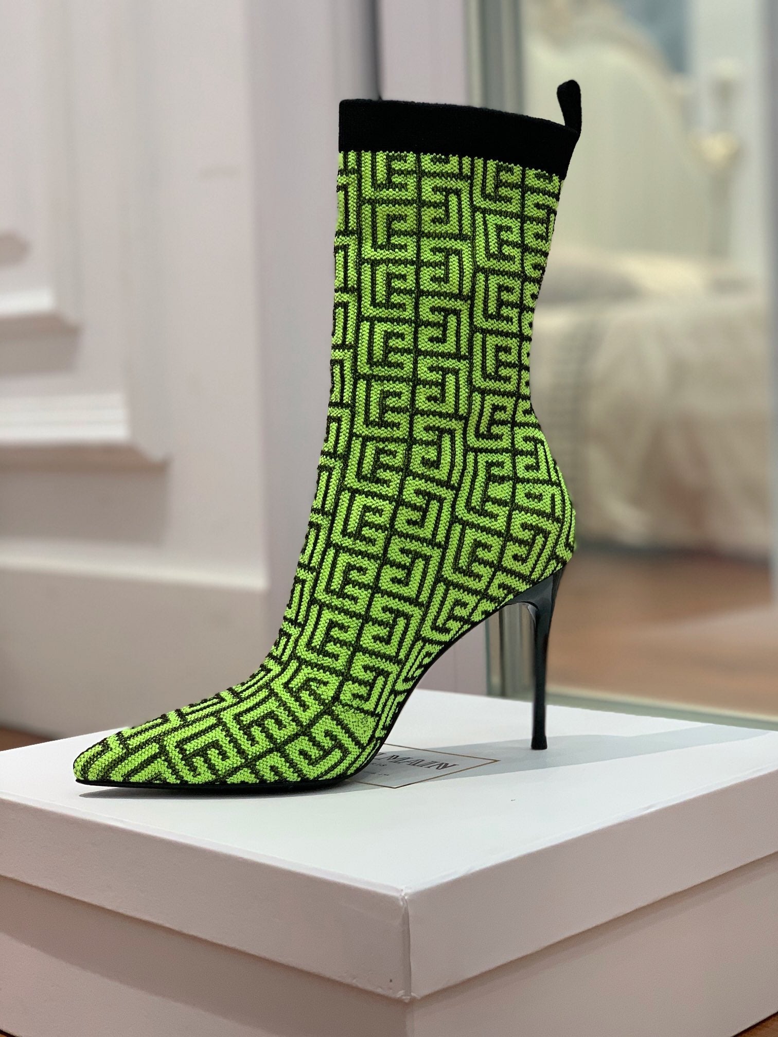 BALMAIN 26S BOOTS 105 MM IN GREEN FLYKNIT STYLE 20