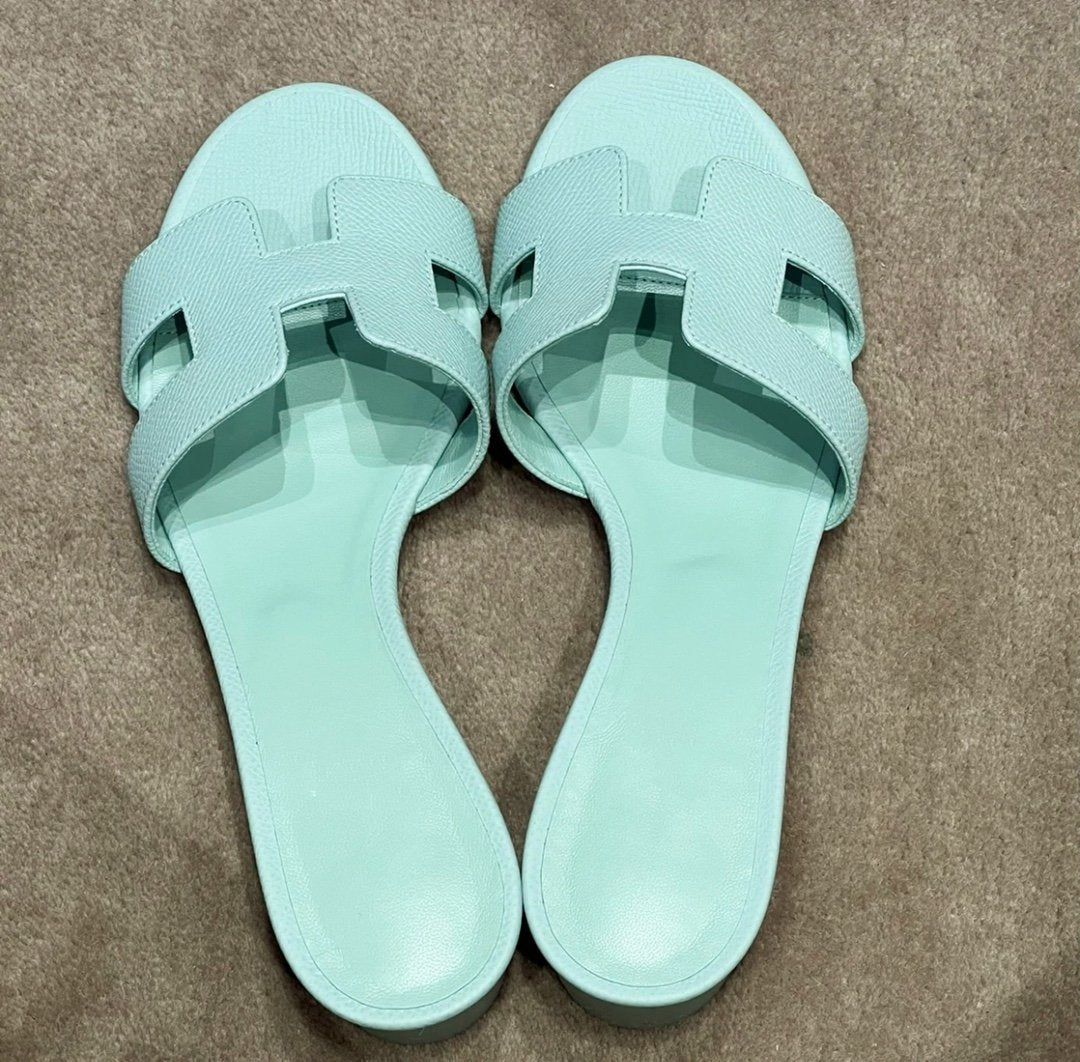 Oasis Sandal Epsom Calfskin Tf