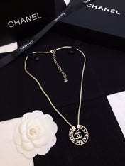 CHANEL 26S CHANEL CC LOGO MADEMOISELLE ROUND NECKLACE IN GOLD METAL 633322