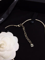 CHANEL 26S CHANEL CC LOGO MADEMOISELLE ROUND NECKLACE IN GOLD METAL 633322