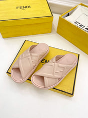 FENDI CROSSOVER SLIPPER IN PALE PINK CALFSKIN