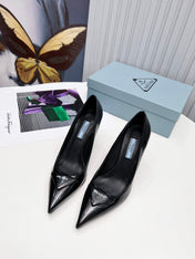 PRADA 26S POINTED TOE PUMPS STILETTO HEEL 95MM IN BLACK PATENT CALFSKIN LOGO