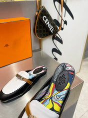0Z MULE WHITE AND BLACK CALFSKIN WITH PATTERN