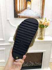 LV FLAT SLIPPER IN ARMY GREEN MIX WHITE SHEARLING