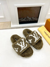 LV FLAT SLIPPER IN ARMY GREEN MIX WHITE SHEARLING
