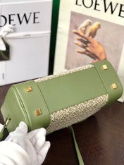 LOE AMAZONA 28 BAG IN OLIVE GREEN CALFSKIN AND BEIGE MONOGRAM FABRIC