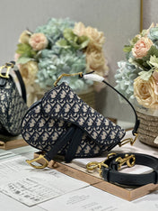 DIOR 26S SADDLE BAG 25 IN BLUE OBLIQUE JACQUARD