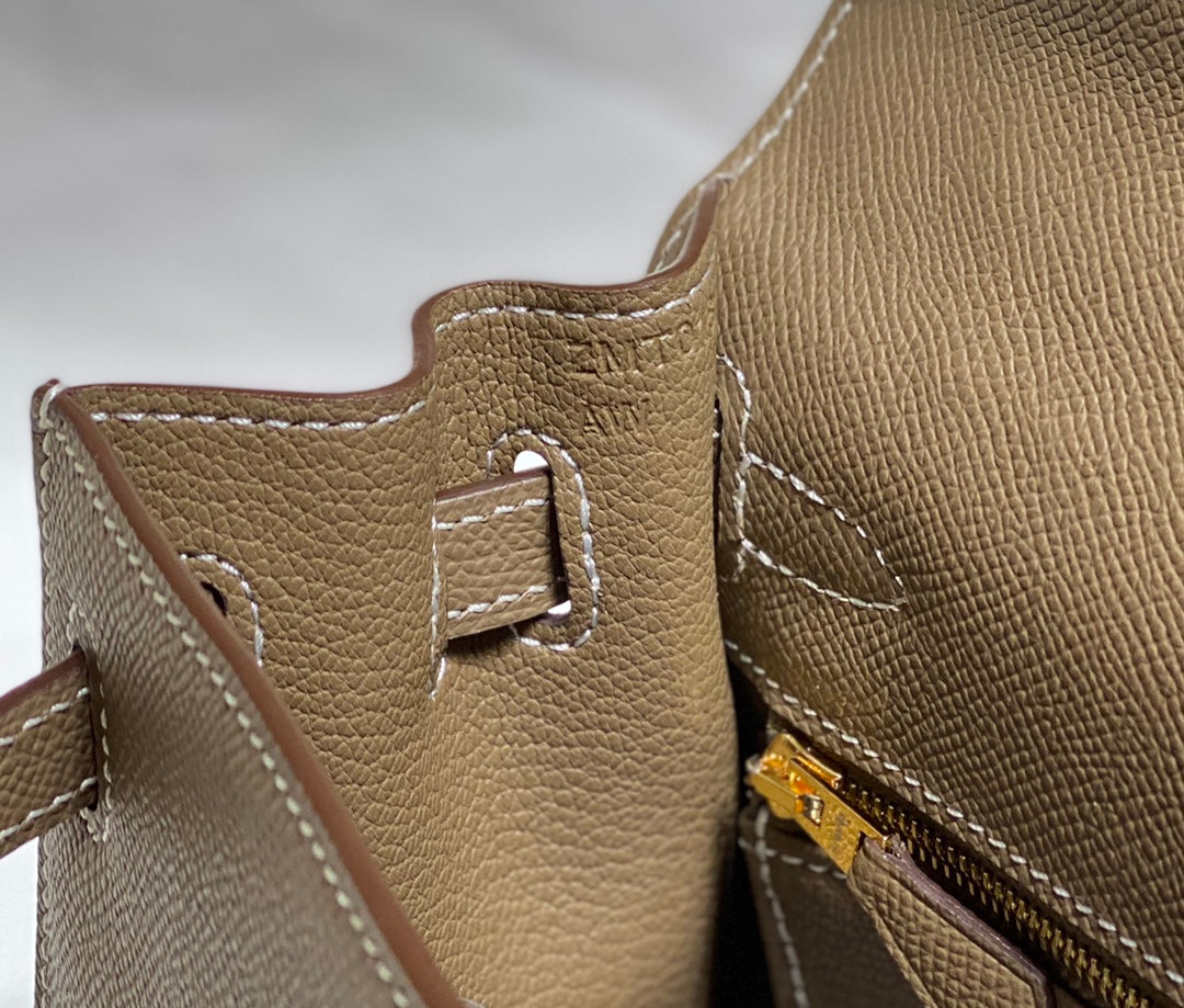 KELLY 25CM IN ETOUPE EPSOM CALFSKIN GOLD HARDWARE