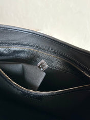 APHRODITE MEDIUM 39 SHOULDER BAG IN BLACK CALFSKIN