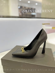 SL SILVANA CHAIN PUMPS BLACK CALFSKIN