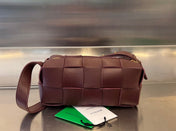 BRICK CASSETTE 28 IN WINE RED CALFSKIN