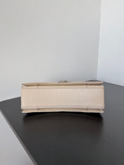 CRUSH CHAINED BAG 25 IN BEIGE QUILTED LAMBSKIN SILVER HARDWARE