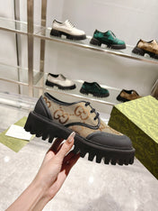 GUCCI 26S LACE-UP SHOES IN BEIGE AND BLACK GG CANVAS