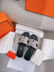 0RAN SANDAL BLACK CANVAS