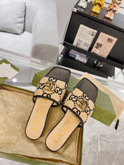 GG EXCLUSIVE SLIDE SANDAL BLACK AND CREAM SEDGE