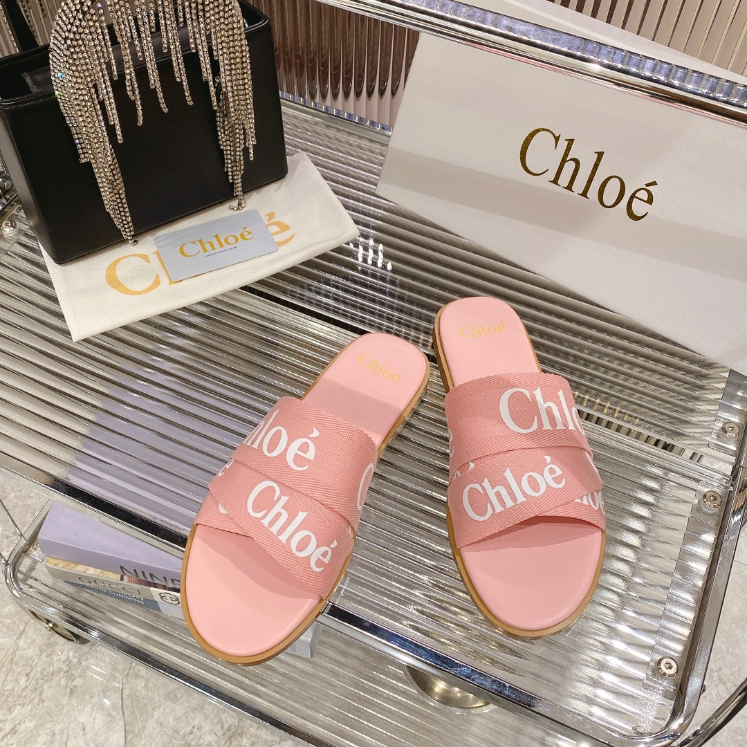 CHLOÉ WOODY SLIPPER IN ROSE PINK CANVAS