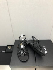FLORAL FLAT SANDAL IN BLACK LAMBSKIN
