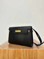 MANHATTAN 29 TOP-HANDLE IN CROCODILE BLACK CALFSKIN
