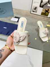 PRA FLOWER POINTED HEELS 55 IVORY CALFSKIN