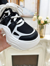 LV ARCHLIGHT 2.0 PLATFORM SNEAKER IN WHITE MIX BLACK MIX OF MATERIALS