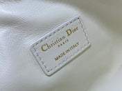 TRAVEL NOMAD POUCH 22 IN WHITE MACROCANNAGE LAMBSKIN GOLD HARDWARE