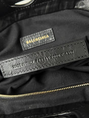CRUSH LARGE TOTE BAG 46 IN BLACK CRUSHED CALFSKIN GOLD HARDWARE