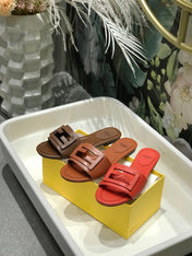 FENDI BAGUETTE SLIDES IN CHERRY RED LAMBSKIN