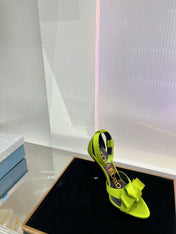 HIGH HEELS 11 CM IN PEAR GREEN PURE SILK AND LAMBSKIN
