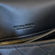 BV Mini Crossbody Bag 19cm Black Calfskin Ghw