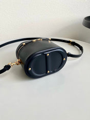 SIGNATURE VANITY 16 IN BLACK LAMBSKIN