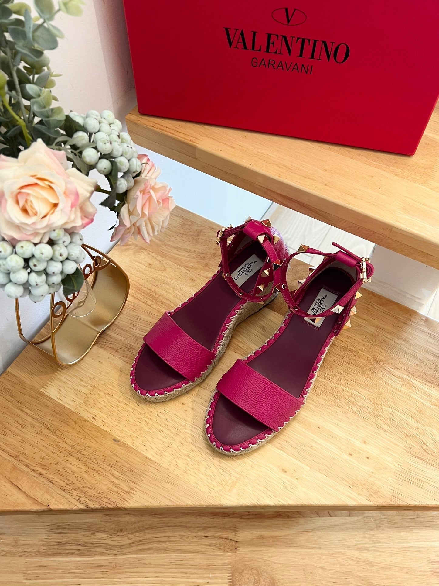 VALENTINO 26S WEDGE SANDALS IN DARK PINK CALFSKIN