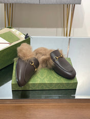 HORSEBIT MULE IN MOCHA BROWN CALFSKIN AND LAMB WOOL LINING