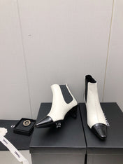 SHORT BOOTS IN WHITE MIX BLACK SHEEPSKIN