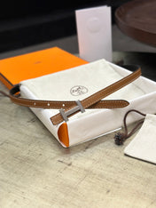 HM FOCUS BUCKLE & REVERSIBLE TAWNY BROWN AND BLACK LEATHER STRAP 13MM SILVER HARDWARE