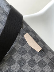 LV 25S SMALL DISTRICT CROSSBODY BAG 31 IN BLACK DAMIER GRAPHITE CANVAS AND CALFSKIN