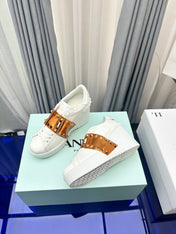 FLATFORM ROCKSTUD UNTITLED SNEAKER IN WHITE MIX COPPER BROWN CALFSKIN