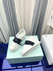 FLATFORM ROCKSTUD UNTITLED SNEAKER IN WHITE MIX BLACK CALFSKIN