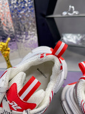 3XL SNEAKER IN RED MIX WHITE MESH AND POLYURETHANE