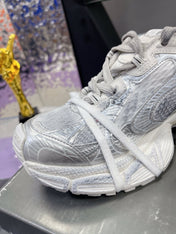 3XL SNEAKER IN SILVER MIX WHITE MESH AND POLYURETHANE