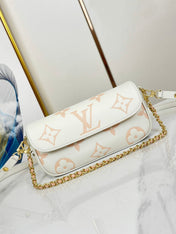 WALLET ON CHAIN IVY 23 IN WHITE PINK MONOGRAM EMPREINTE LEATHER