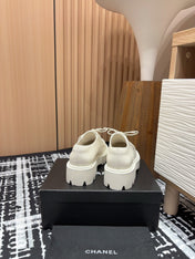 CC OXFORD SHOES IN WHITE CALFSKIN
