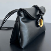 SMALL LIBERTA 27 IN BLACK SMOOTH CALFSKIN GOLD HARDWARE