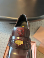 MIUMIU 26S LOAFERS 60MM IN BURGUNDY BROWN SHINY CALFSKIN