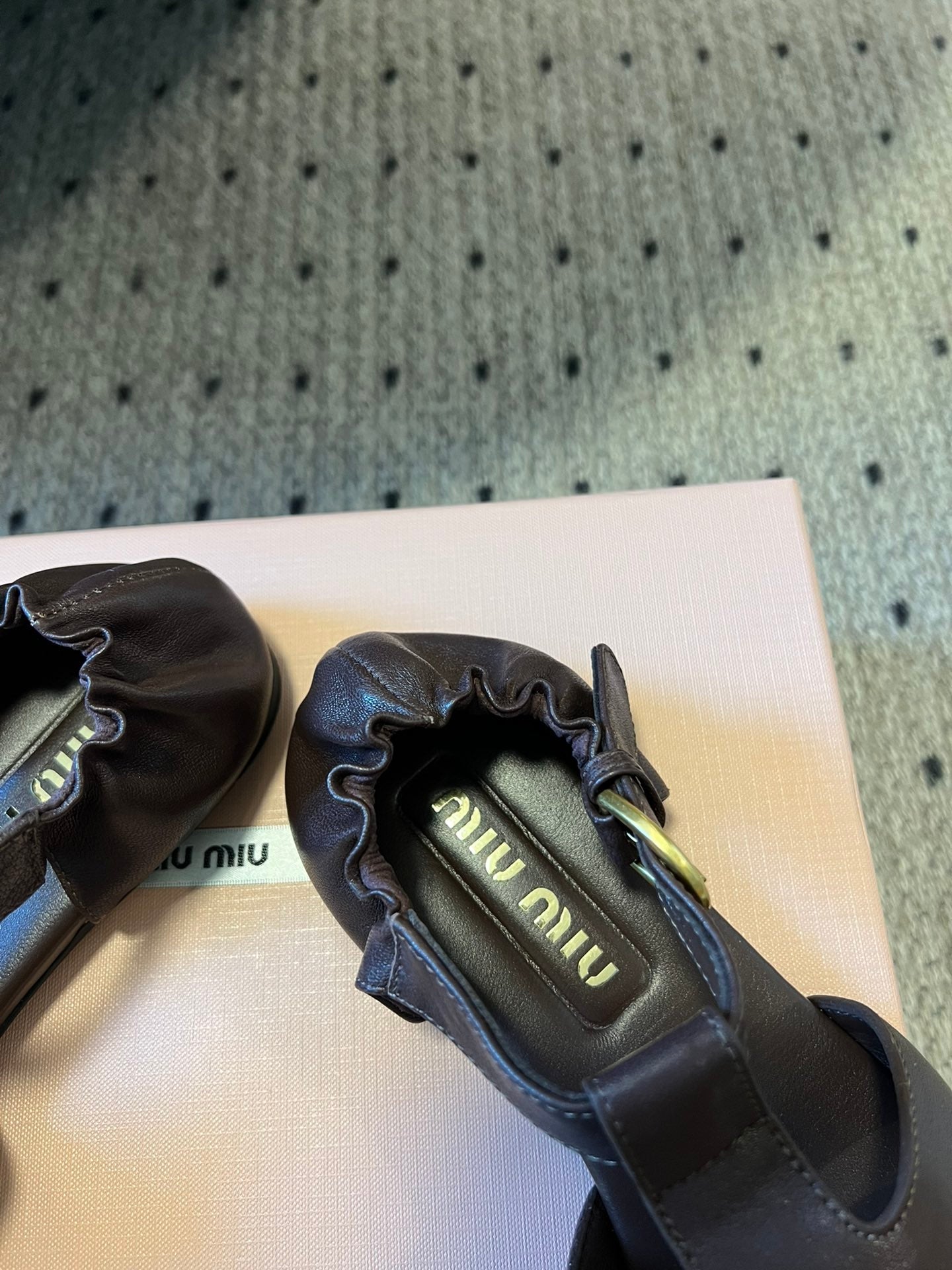 MIUMIU 26S FISHERMAN SANDALS IN DARK BROWN RUCHES NAPPA CALFSKIN